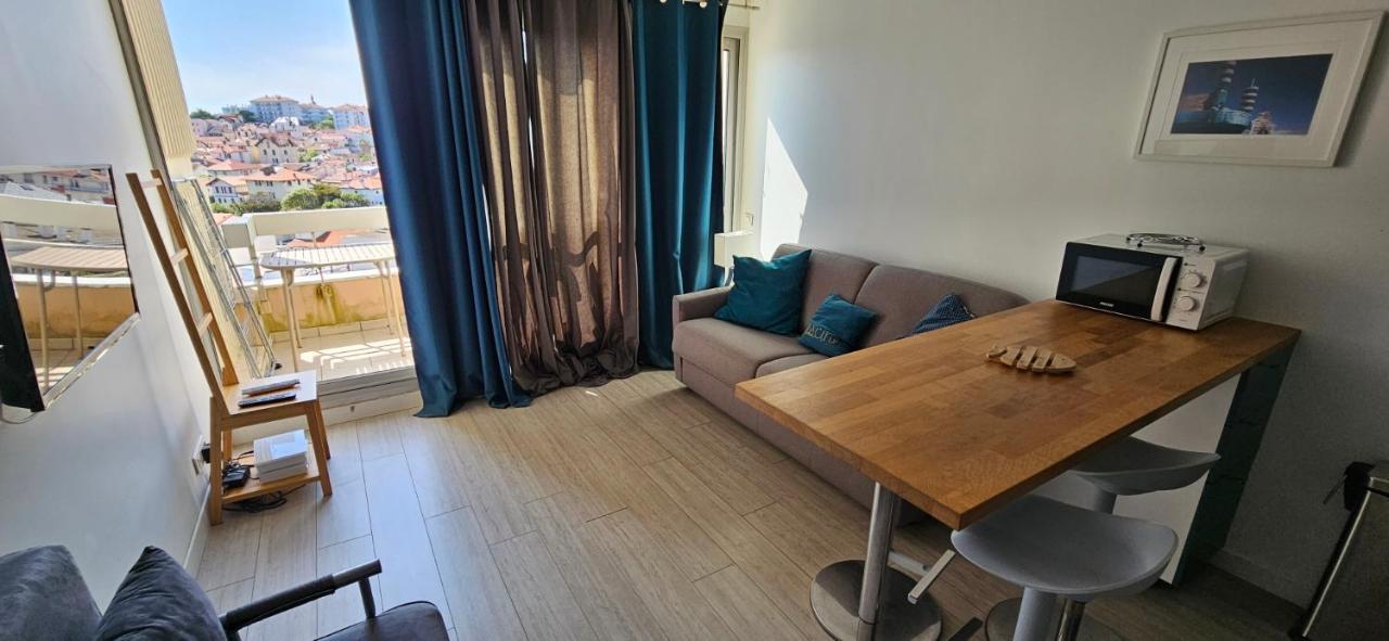 Studio Victoria Centre Grande Plage And Pool Biarritz Buitenkant foto